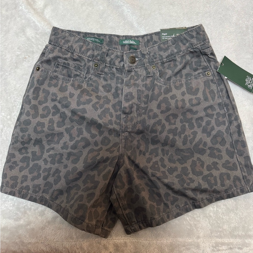 Wild Fable Gray Leopard Print Shorts 00 NWT